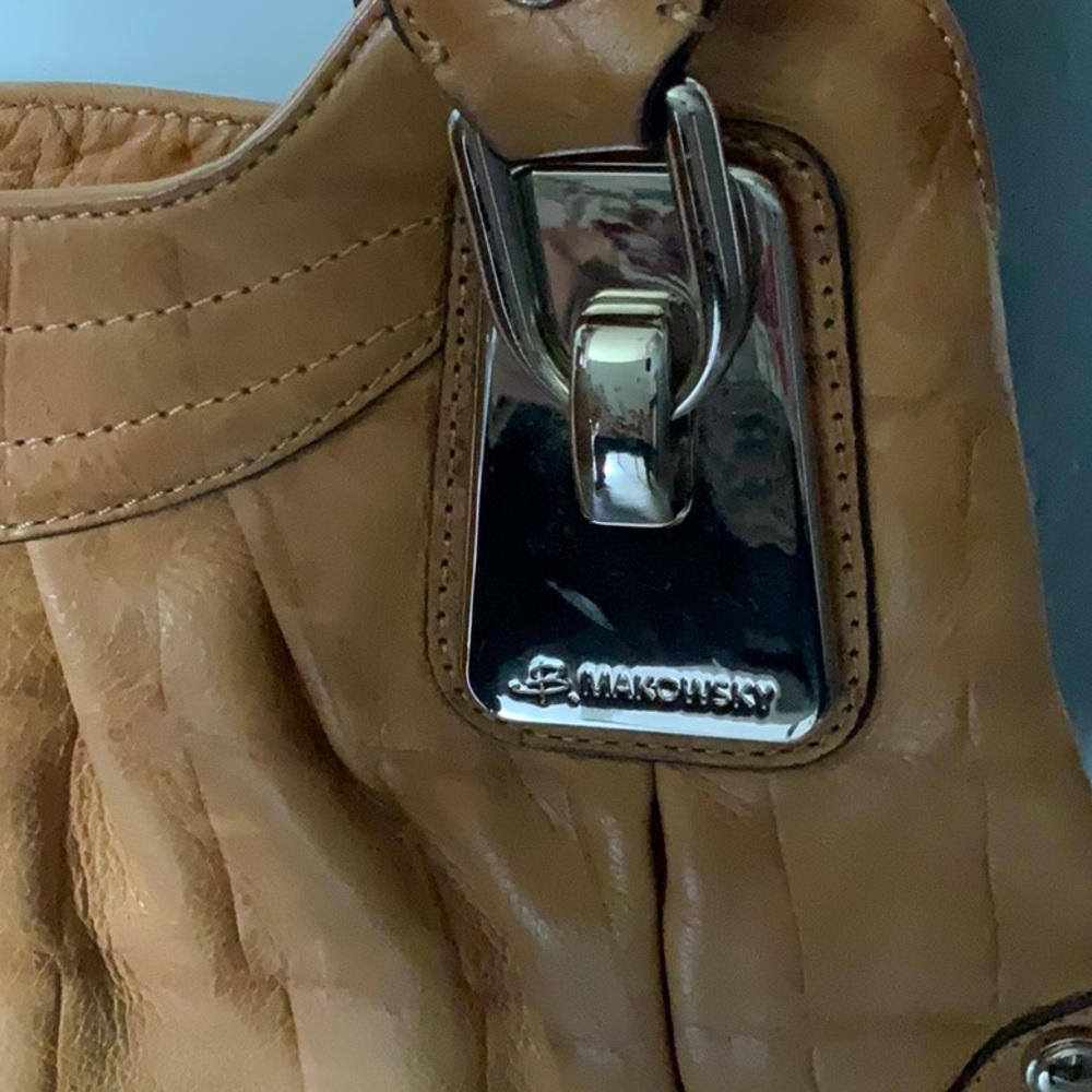 b. makowsky Brown Leather Shoulder Bag with Pleated Design - Picture 2 of 4